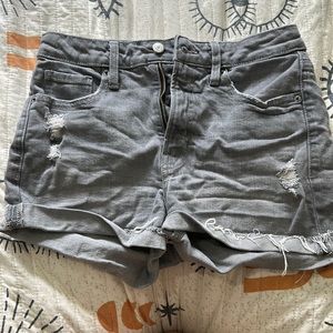 I’m of navy distressed gray size 6 o.g. shorts